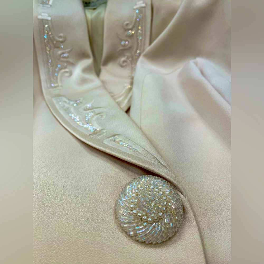 VTG 80s Couture - Daymor Couture - Powersuit - Beaded/Embroidered/Tailored - 10 - Picture 7 of 16
